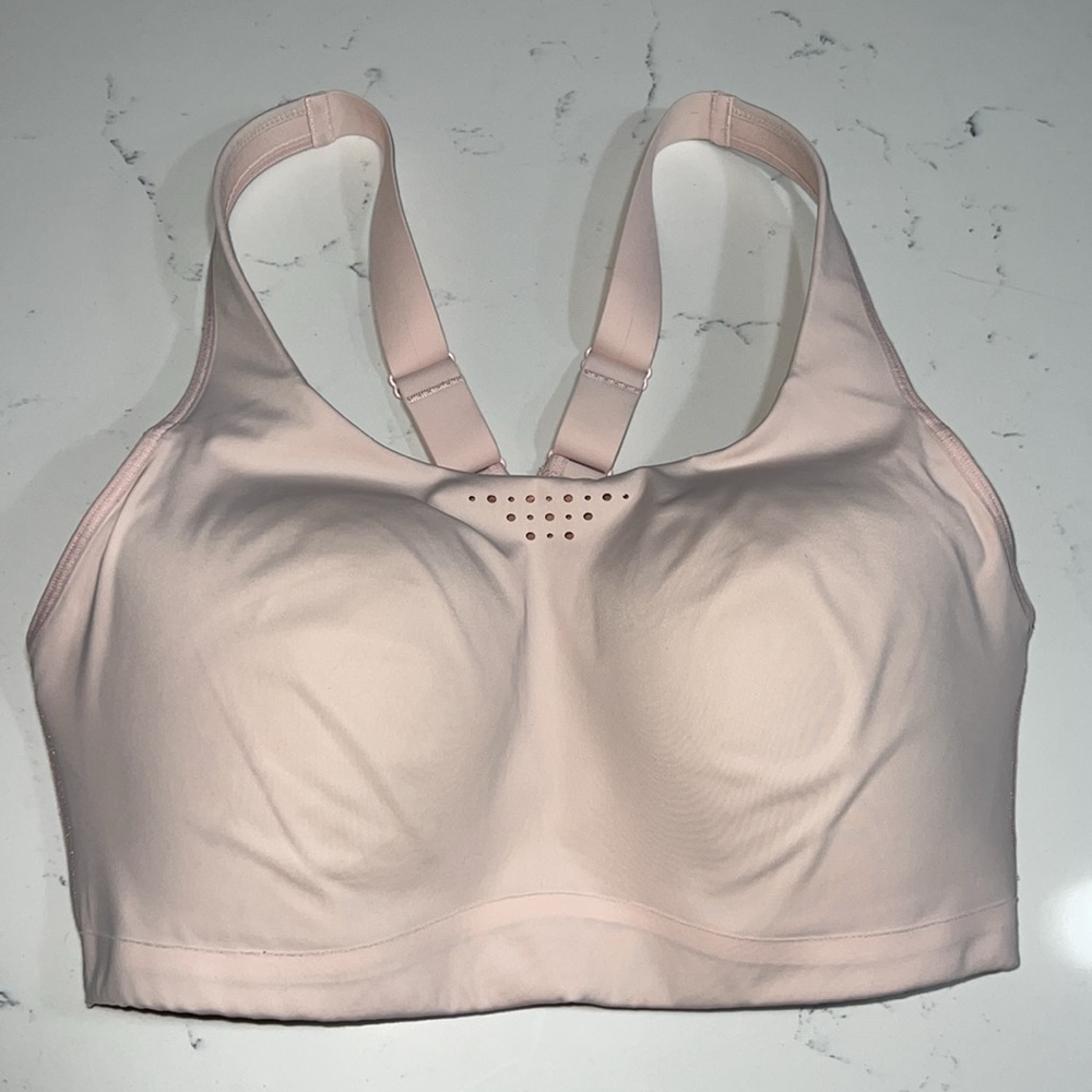 Athleta Phenomena Bra High Impact Sports Bra